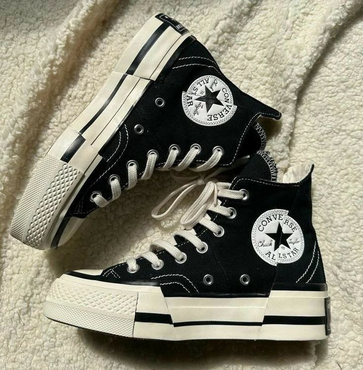 Converse Chuck Mid