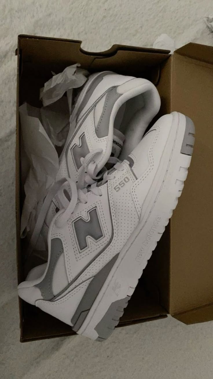 New Balance 550s