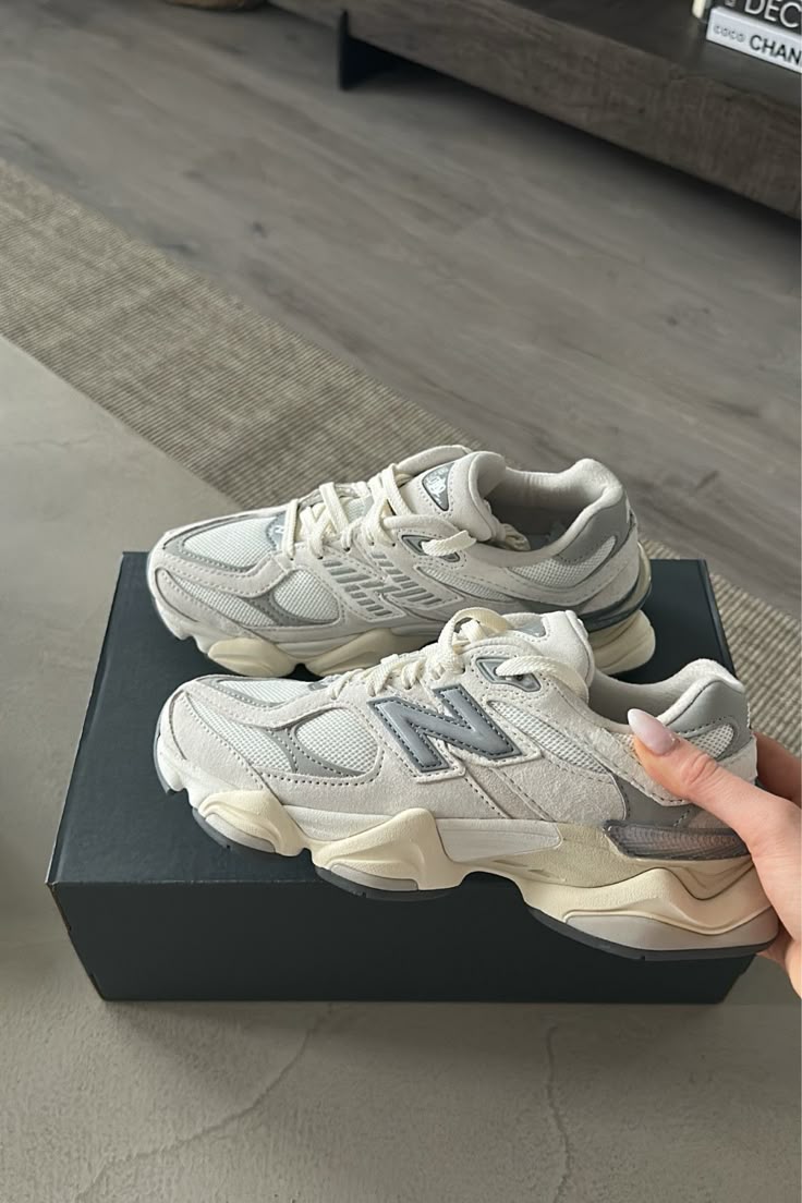 New Balance 9060s