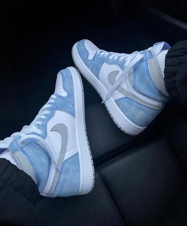 Nike Air Jordan 1s High Top