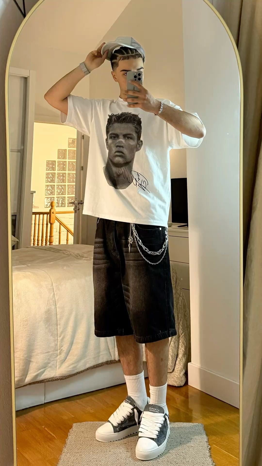 Ronaldo Graphic tee