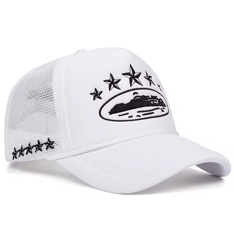Corteiz Alcatraz Trucker Hat White / Black