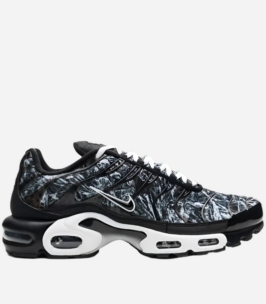 Nike AIR MAX PLUS AMP