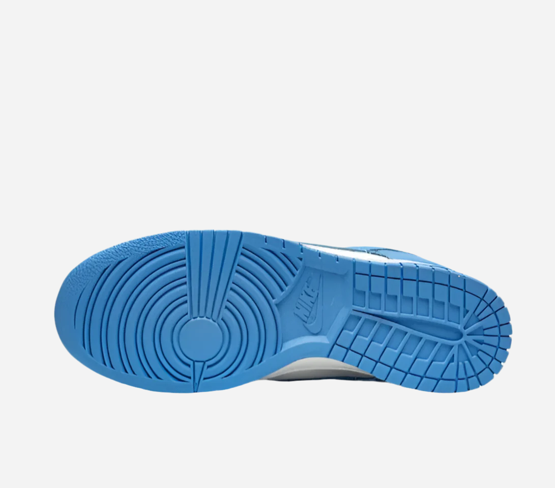 NIKE DUNK LOW RETRO UNC UNIVERSITY BLUE