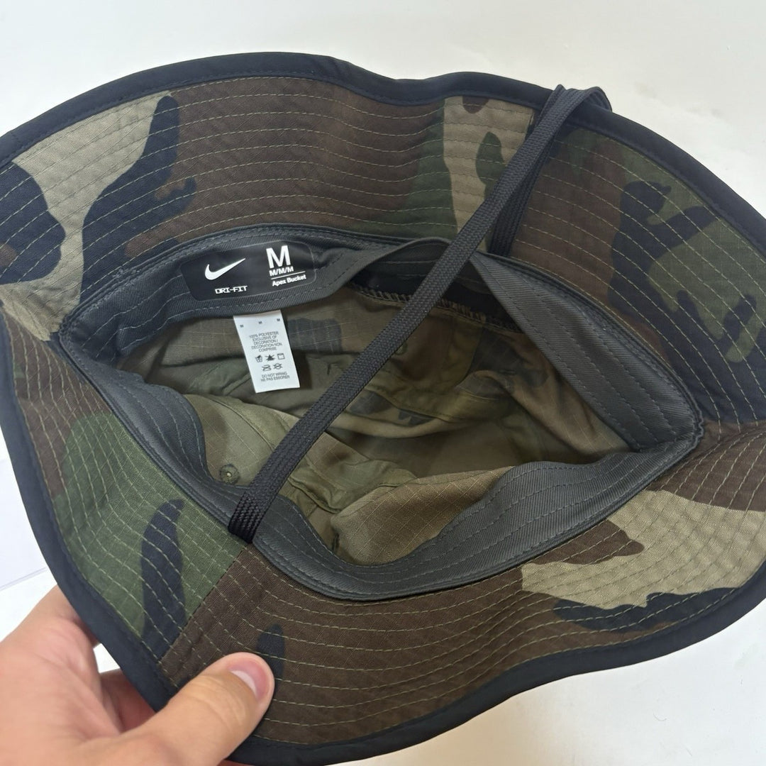 NIKE APEX DRI-FIT CAMO BUCKET HAT