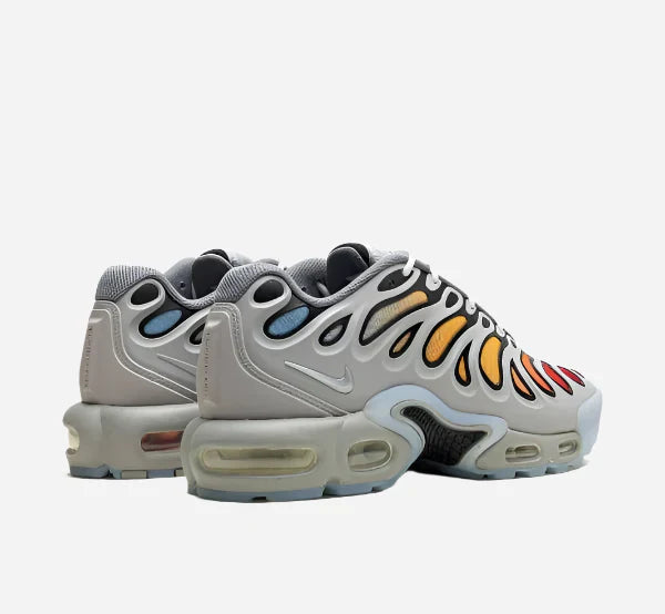 AIR MAX PLUS DRIFT SNEAKERS