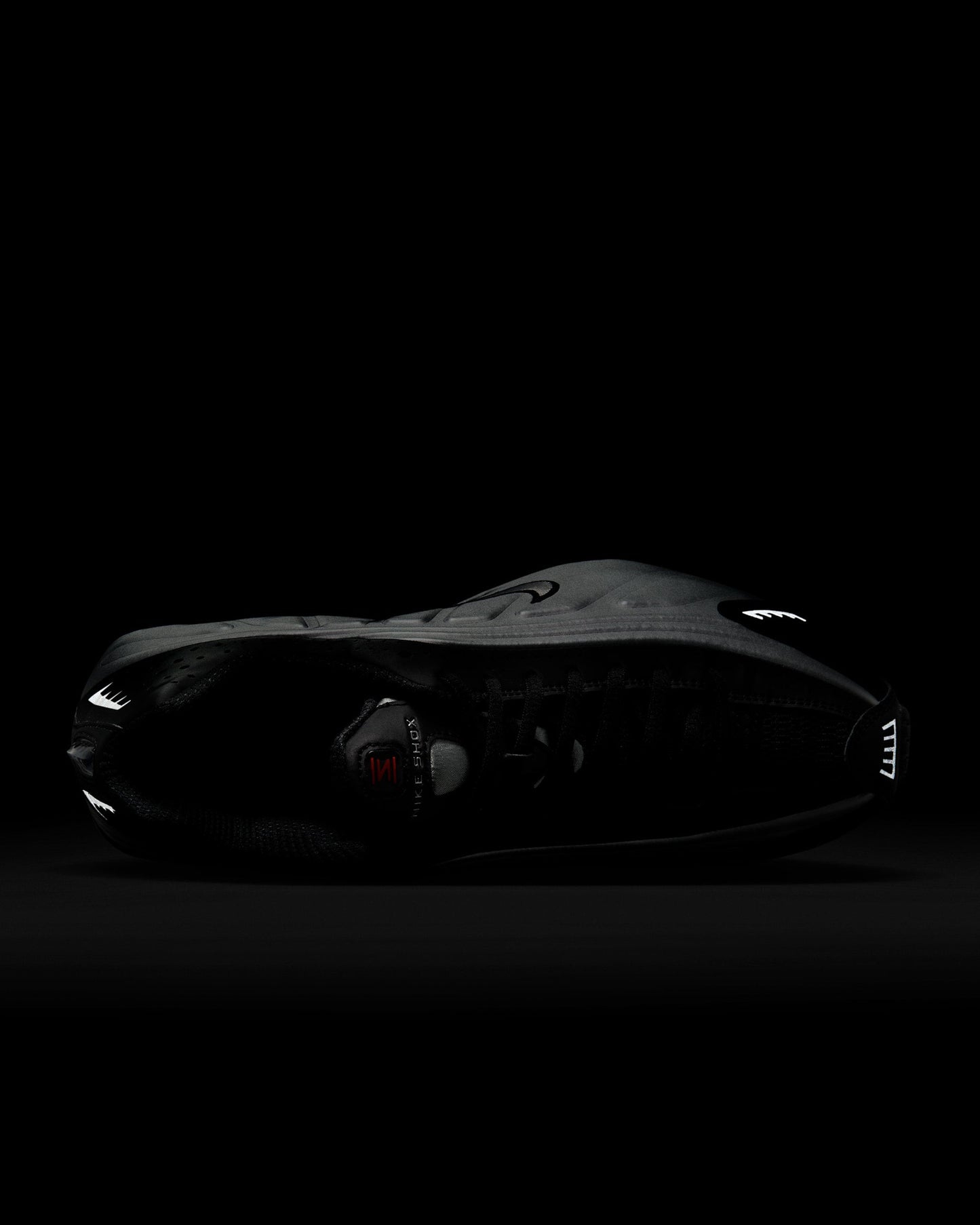 Nike shox R4 metallic silver TL￼