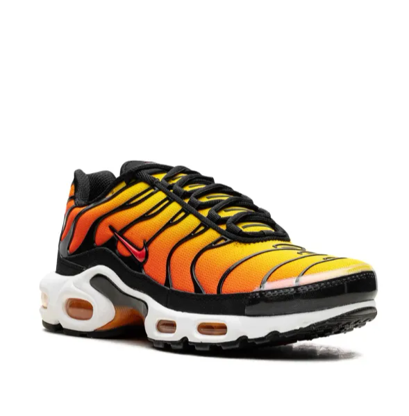 Nike Air Max Plus “Sunset”