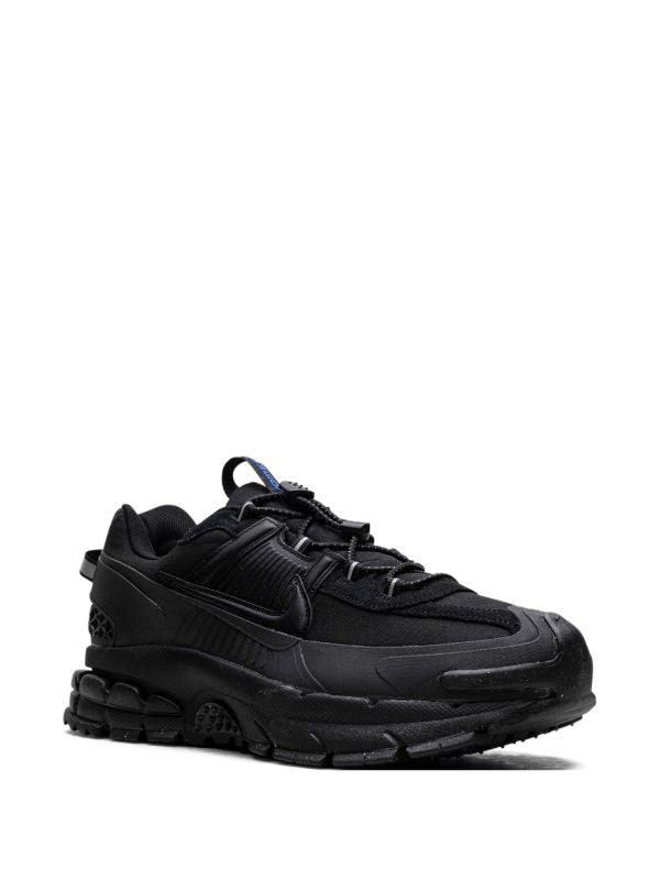 Nike Zoom  vomero roam black