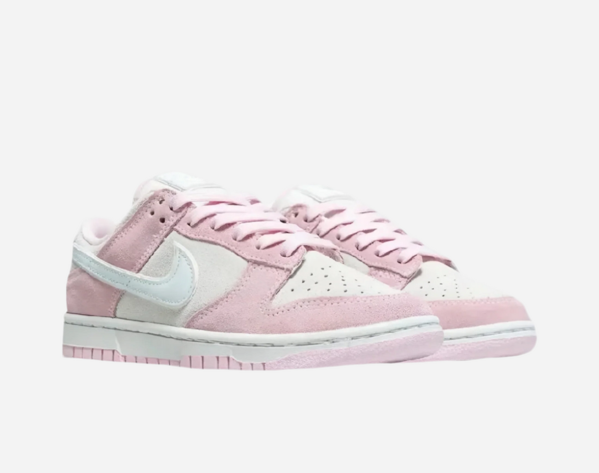 Nike Dunk Low LX "Pink Foam" (W)