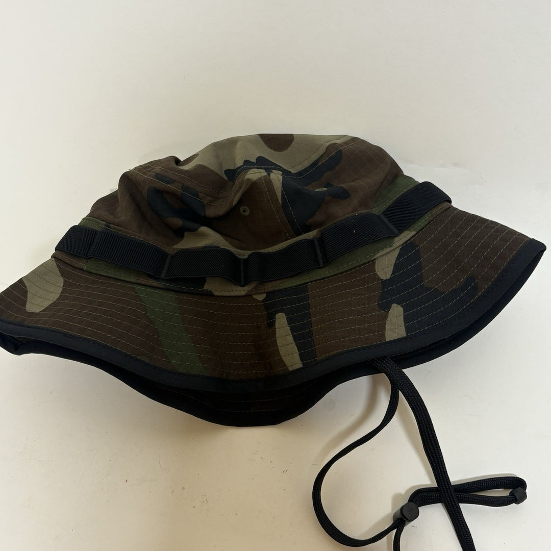 NIKE APEX DRI-FIT CAMO BUCKET HAT
