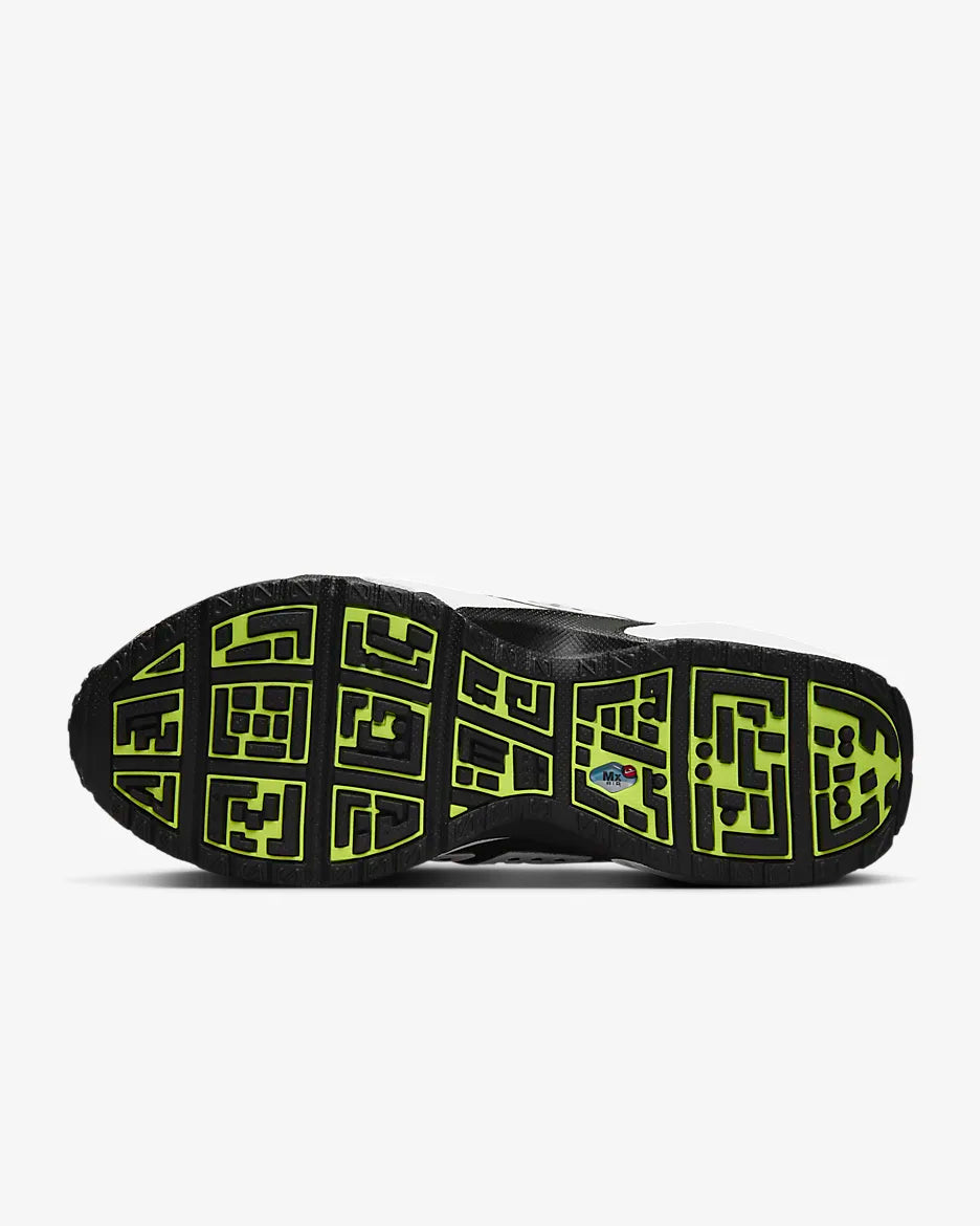 Nike Air Max Plus SNDR  “Volt”