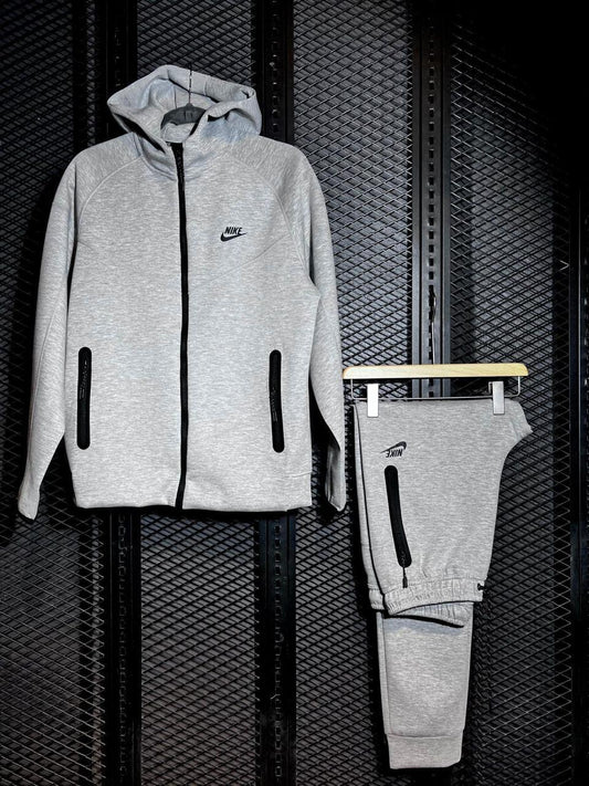 Nike Tech Fleece 'Grey'